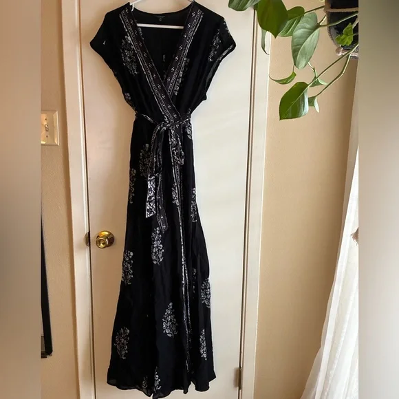 Lucky Brand | Dresses | Lucky Brand Black Sleeveless Vneck Maxi Dress |  Poshmark